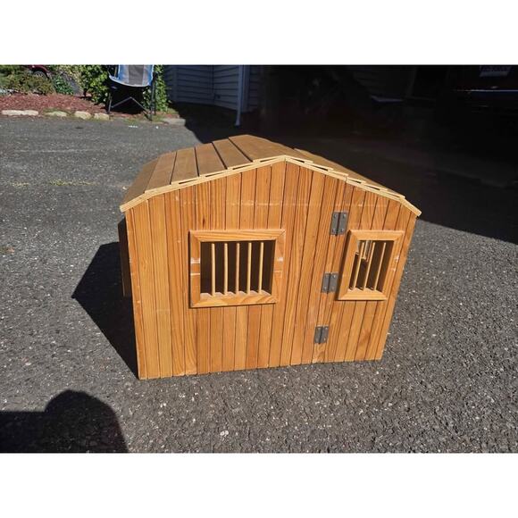 Melissa & Doug fold and go Barn missing side door with animals - Picture 4 of 5